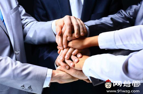 網(wǎng)站托管團隊是怎樣做優(yōu)化的？